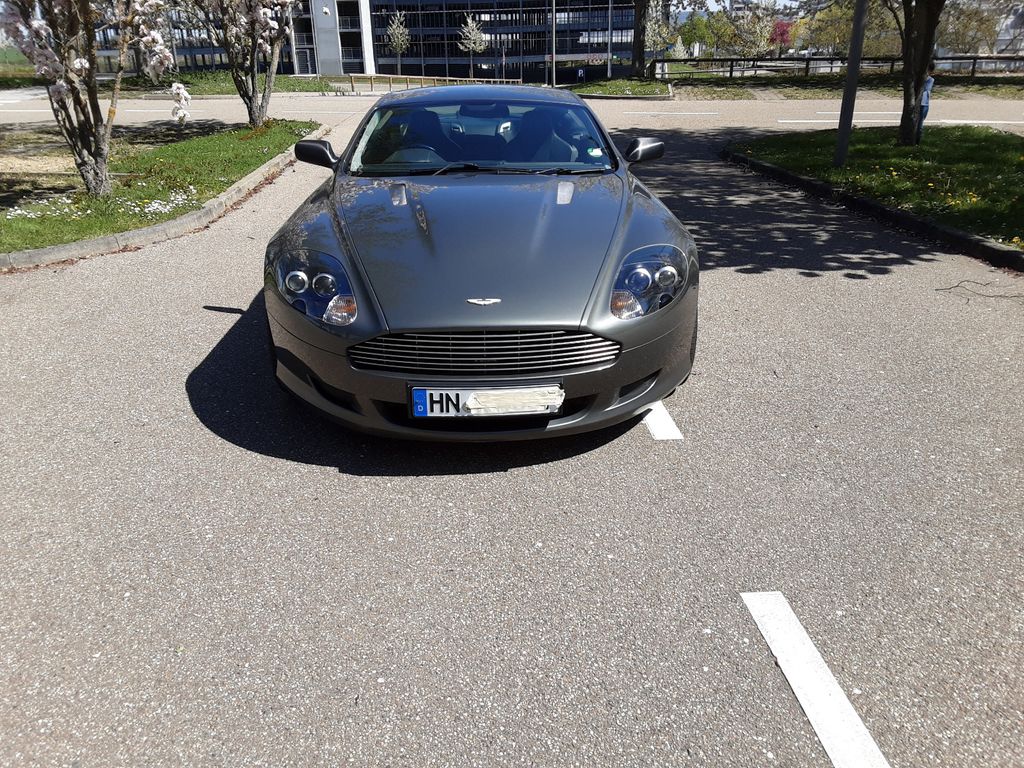 Aston Martin DB9 5.9 Touchtronic - RHD