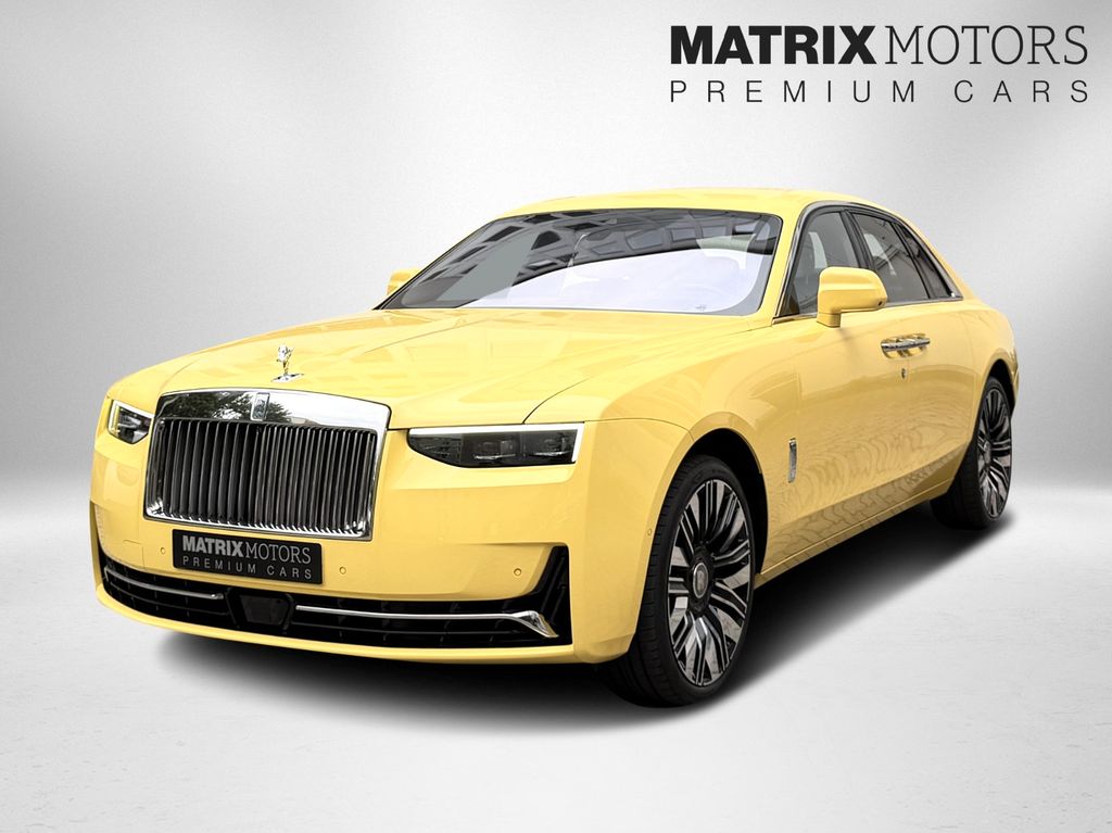 Bild des Angebotes Rolls-Royce Ghost Series ll Theatre Picnic BeSpoke Massage