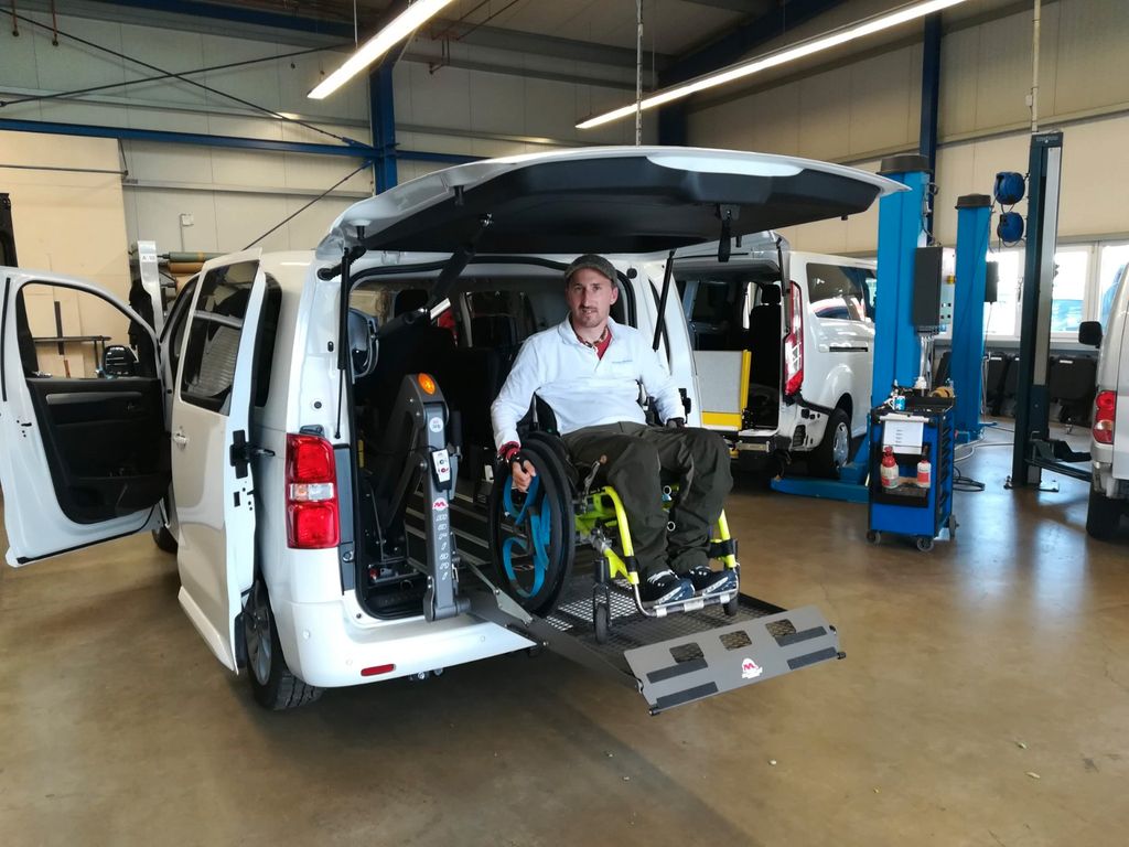 Bild des Angebotes Citroën SpaceTourer 2,0 BlueHDi 180 S&S L3 Business ...