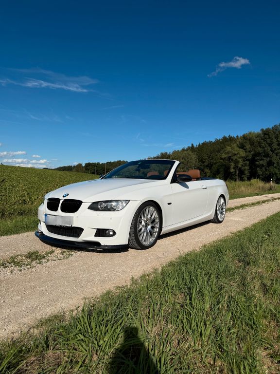 Bild des Angebotes BMW 325i Cabrio / M Paket / TÜV Neu
