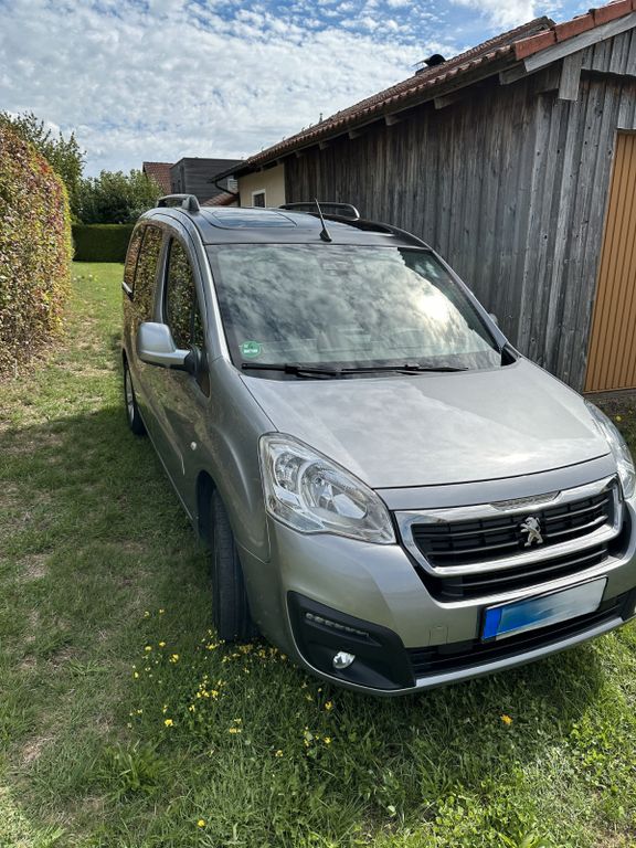 Bild des Angebotes Peugeot Partner Tepee Tepee Active BlueHDi 120 S/S A...