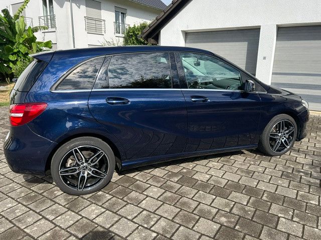 Bild des Angebotes Mercedes-Benz B 250 4MATIC DCT Urban