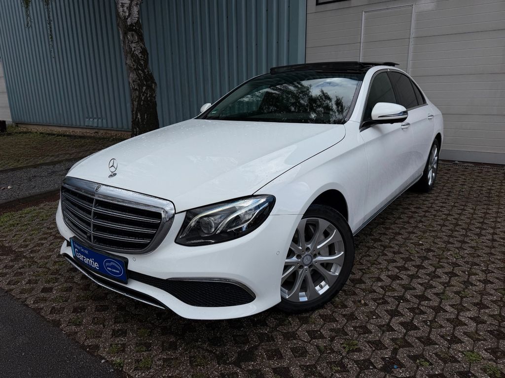 Bild des Angebotes Mercedes-Benz E 300 4Matic/PANORAMA/VOLLLEDER/360/MULTIBEAM