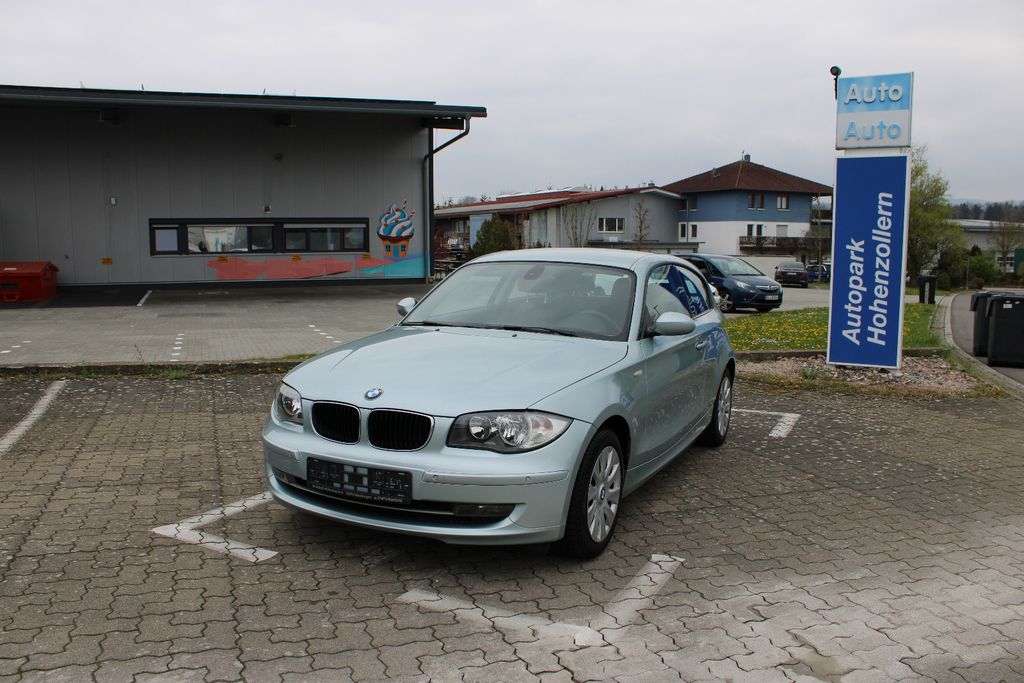 Bild des Angebotes BMW 118d *1.HD*SCHECKHEFT*3TÜRIG*SITZHEIZUNG*8-FACH*