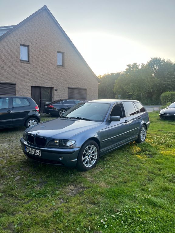 Bild des Angebotes BMW 316i touring *Memory Sitze*sitzheiz.*Automatik*
