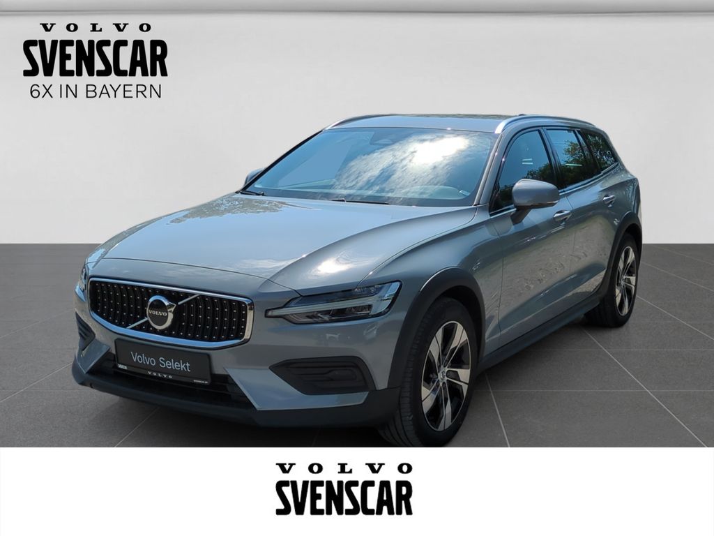 Bild des Angebotes Volvo V60 Cross Country Plus AWD Leder Navi LED Memory