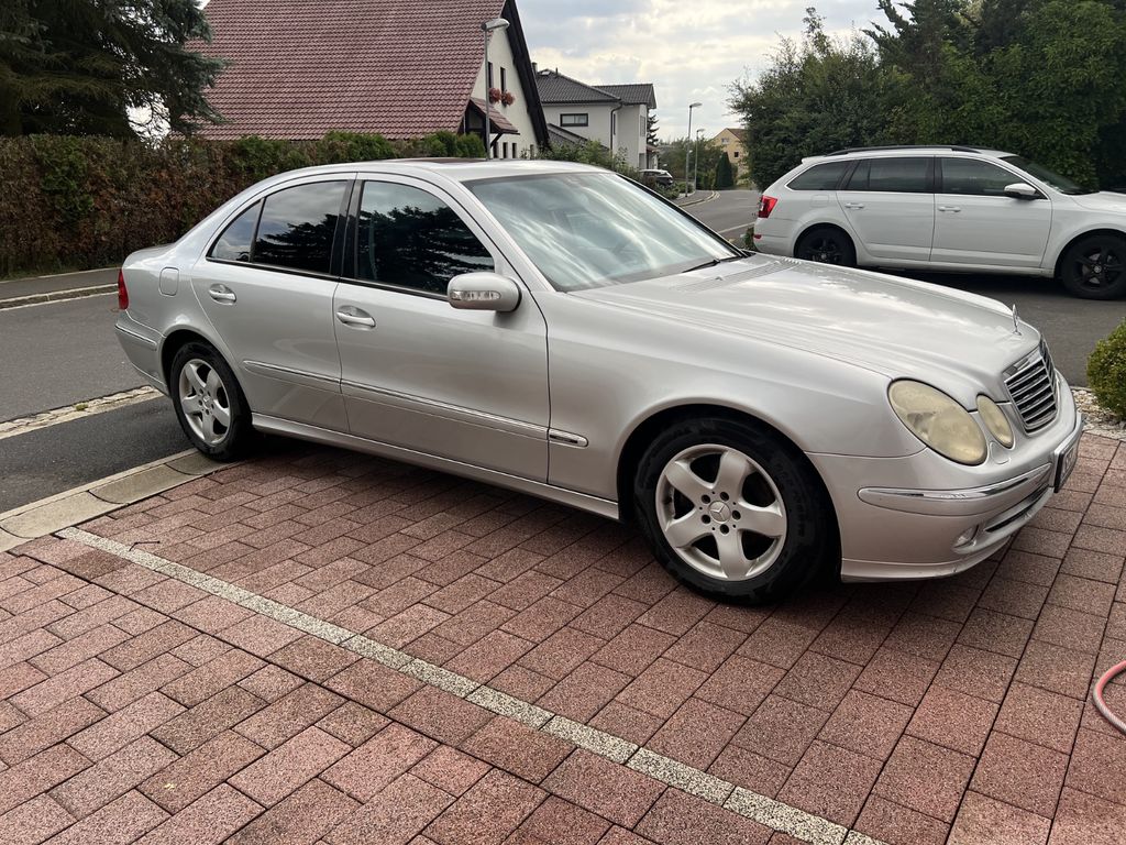 Bild des Angebotes Mercedes-Benz E 270 CDI AVANTGARDE Avantgarde
