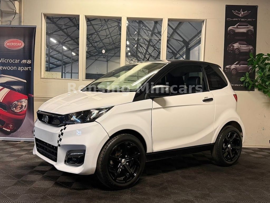 Bild des Angebotes Aixam City SPORT 8 PS 2023 Weiss Mopedauto Microcar 45