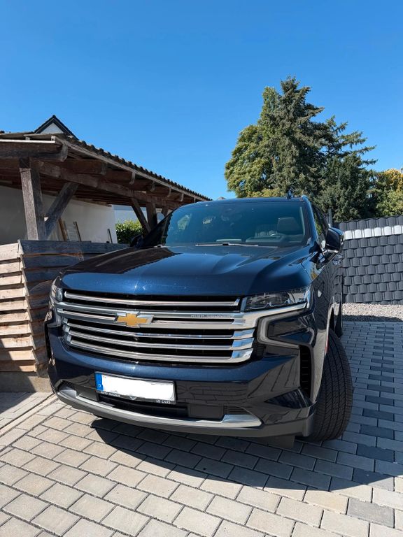 Bild des Angebotes Chevrolet Tahoe High Country, dunkelblau