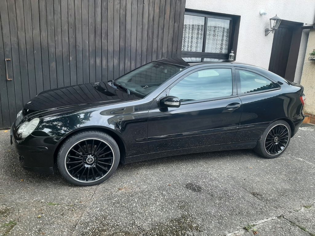 Bild des Angebotes Mercedes-Benz C 200 Sportcoupé CDI