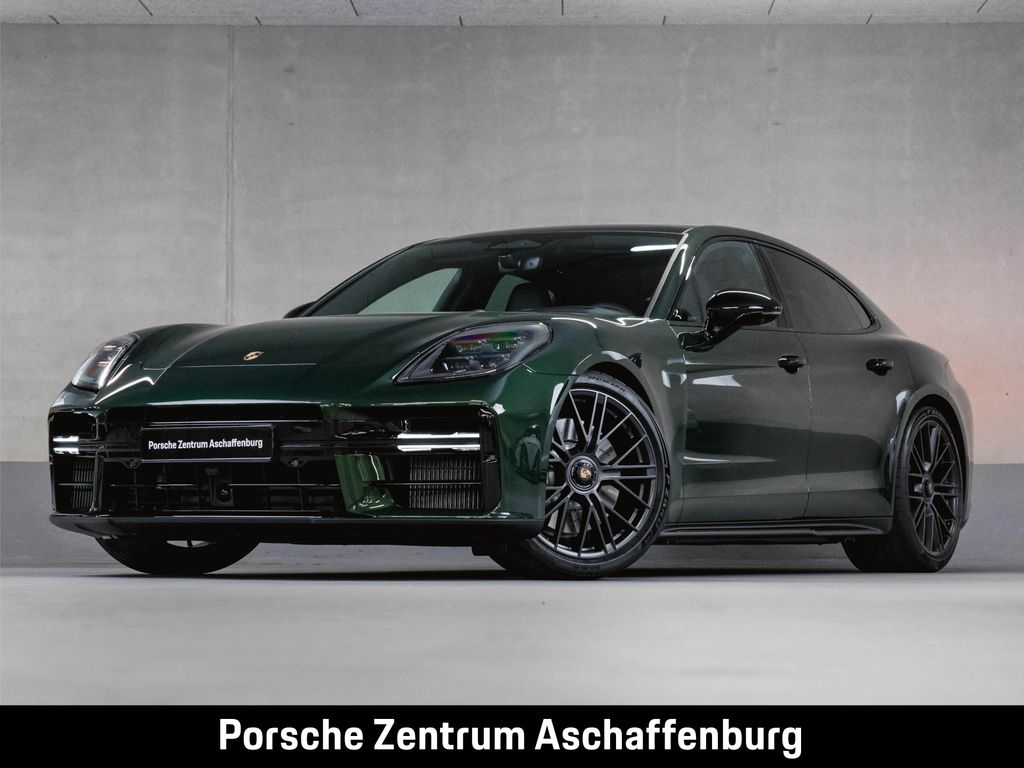 Porsche Panamera GTS Panoramadach Sport Design