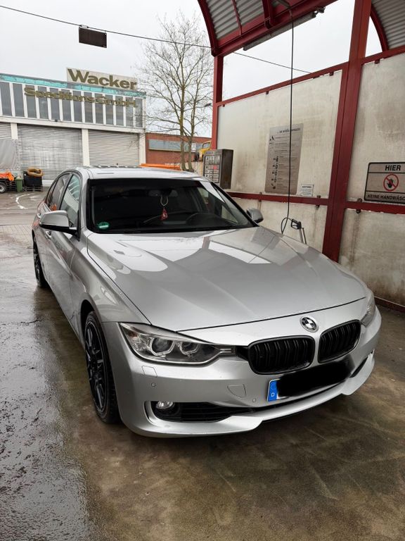 Bild des Angebotes BMW F30 335Xi/N55/ Handschalter/M-PERFORMANCE