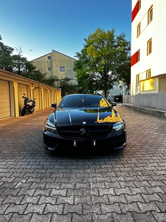 Bild des Angebotes Mercedes-Benz CLS 63 AMG AMG