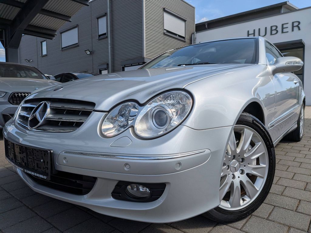 Bild des Angebotes Mercedes-Benz CLK 350 Coupe Leder SitzKlima Glasdach neuwertig