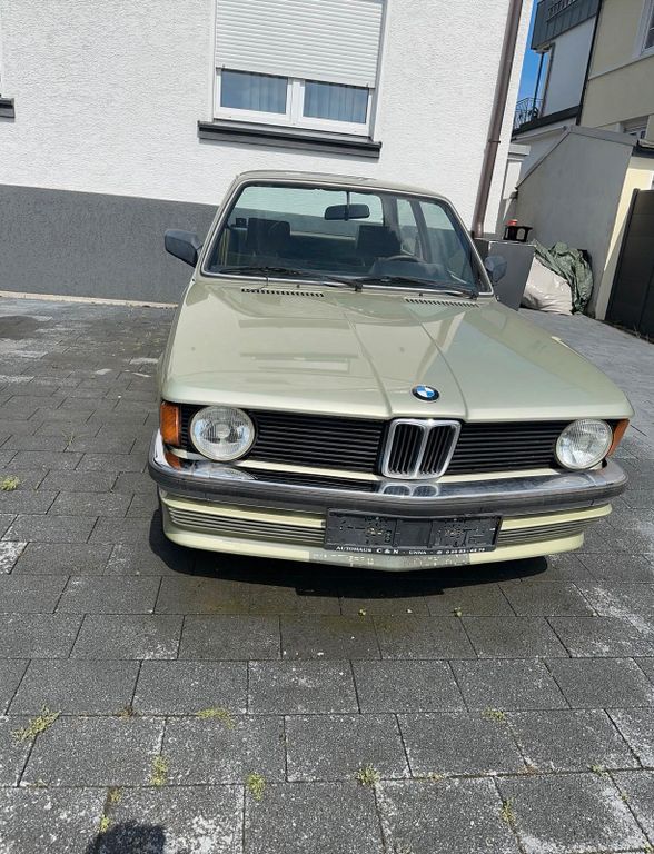 BMW 318