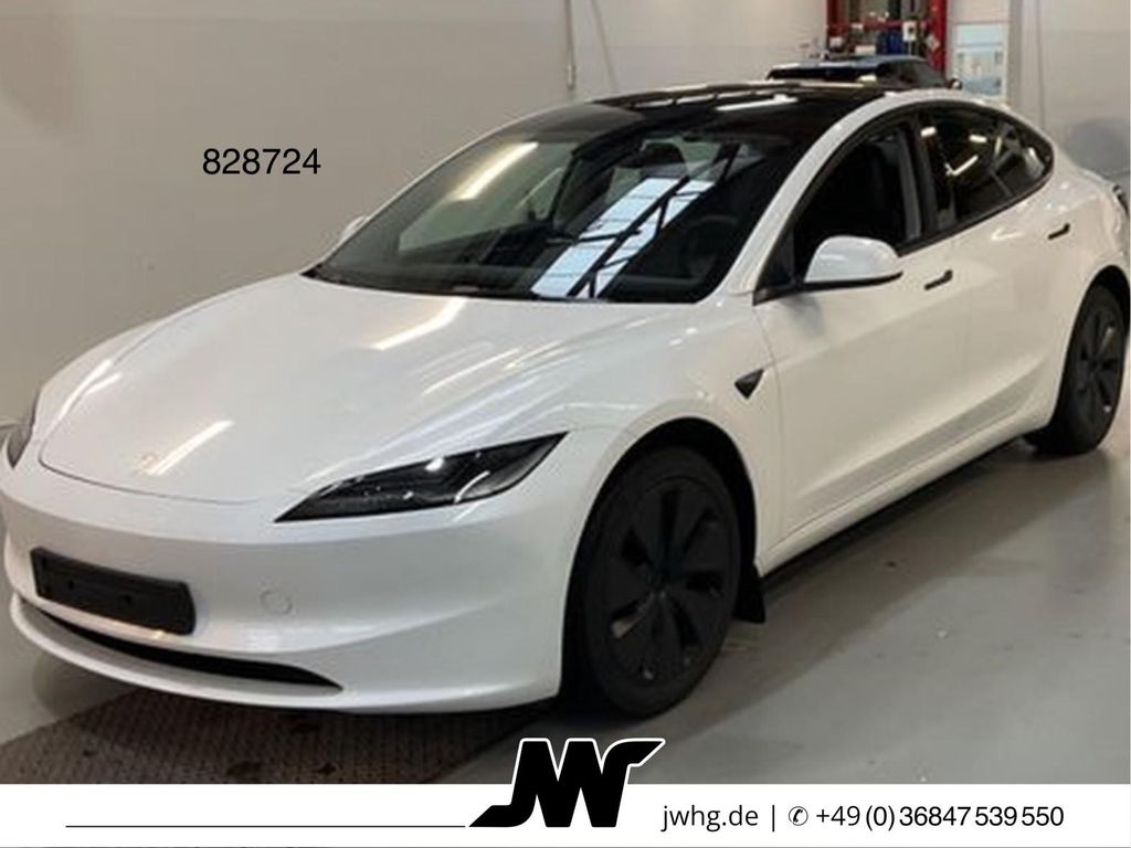 Tesla Model 3 RWD HIGHLAND FACELIFT HW4/FOND-DISPLAY