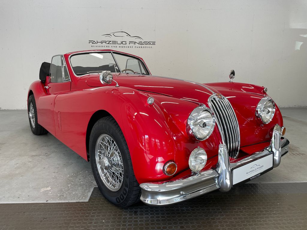 Bild des Angebotes Jaguar XK 140 DHC SE Matching Numbers