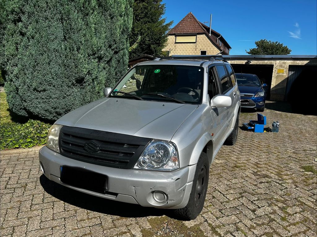 Suzuki Grand Vitara XL-7 V6 (135 kW / 184 PS)