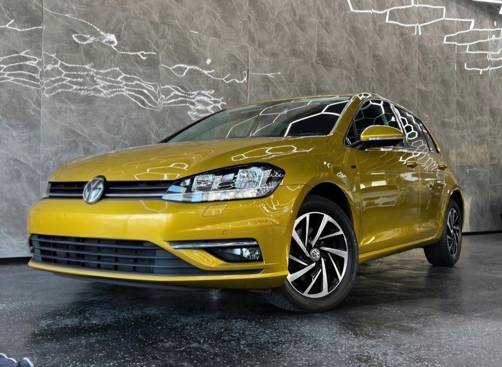 Bild des Angebotes Volkswagen Golf 1.6 TDI Join Join