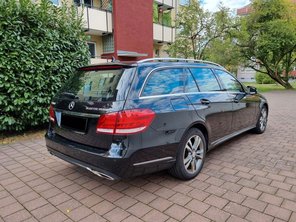 Bild des Angebotes Mercedes-Benz E 300 BlueTEC Avantgarde