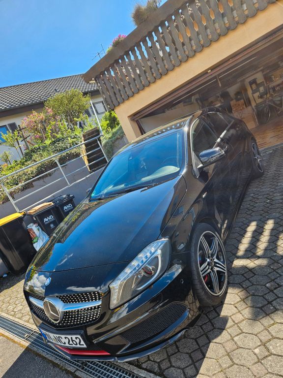 Bild des Angebotes Mercedes-Benz A 250 Sport 4MATIC DCT Sport