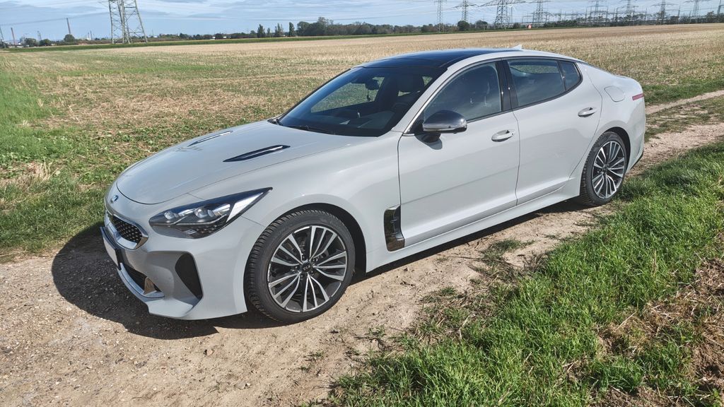 Bild des Angebotes Kia Stinger 2.2 CRDi GT Line GT Line