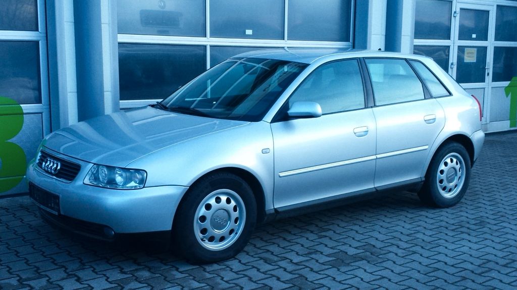 Audi A3 1.6 Klimaautomatik TÜV NEU !