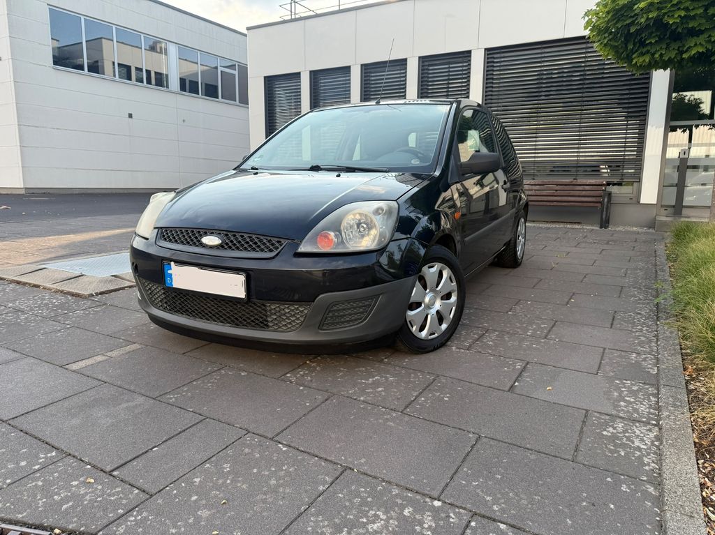 Bild des Angebotes Ford Fiesta 1,3 * Klima* Keilriemen, Wasserpumpe Neu*