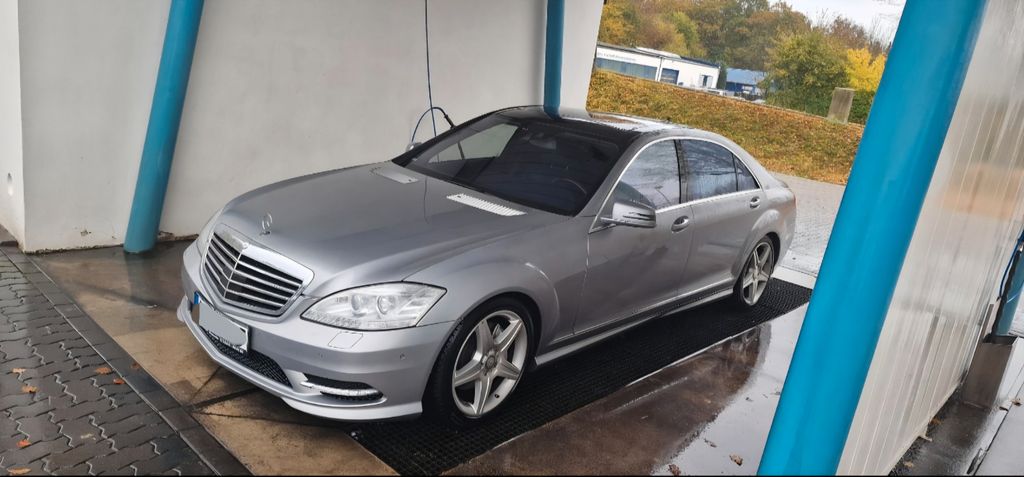 Bild des Angebotes Mercedes-Benz S 500 L 4M - Chauffeur/ Voll / Gepflegt