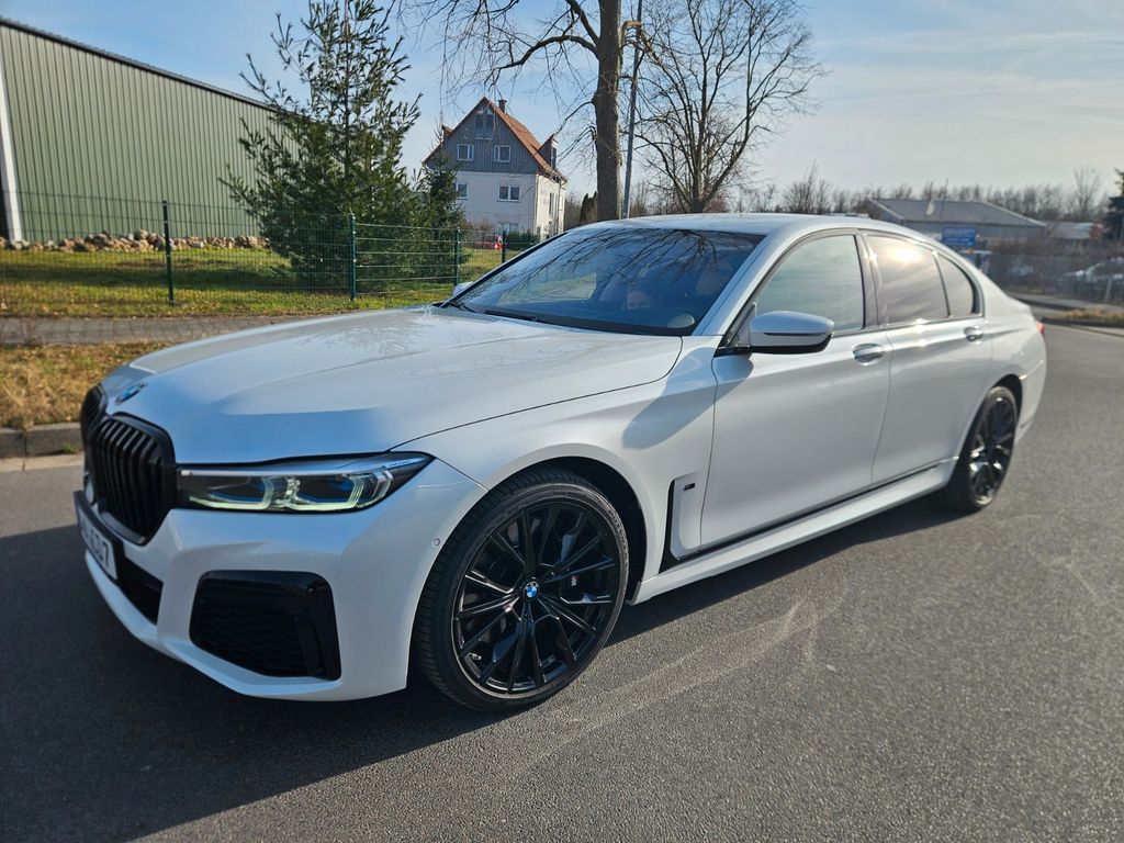 Bild des Angebotes BMW 750i xDrive - TOP Garantie