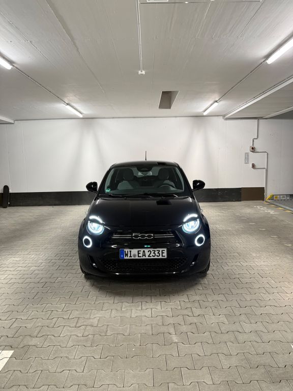 Bild des Angebotes Fiat 500e "la Prima" Limousine 42 kWh La Prima