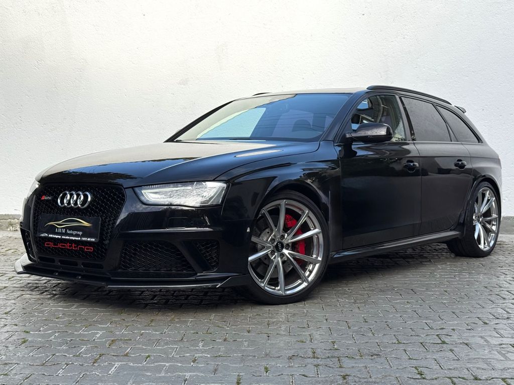 Bild des Angebotes Audi RS4 Avant 4.2 FSI quattro Nogaro/Pano/B&O/Carbon