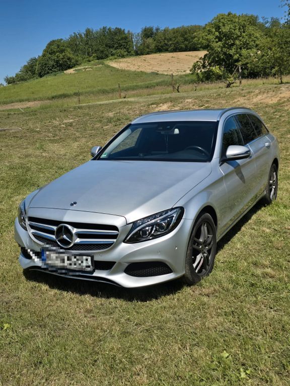 Bild des Angebotes Mercedes-Benz C 220 d T -