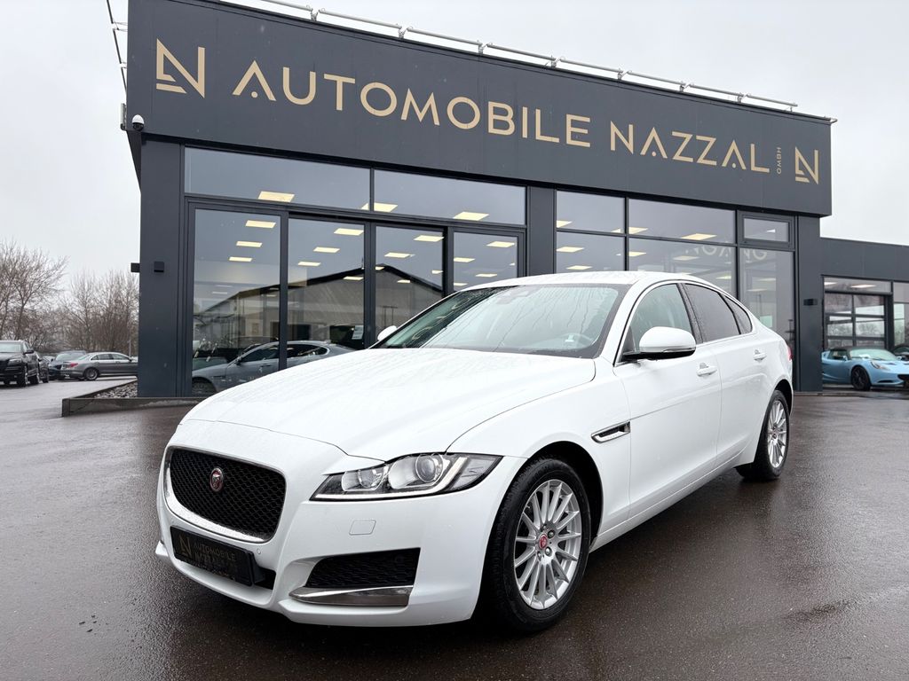 Bild des Angebotes Jaguar XF PRESTIGE*LIMOUSINE*LEDER*KAMERA*2.HD*NAVI*
