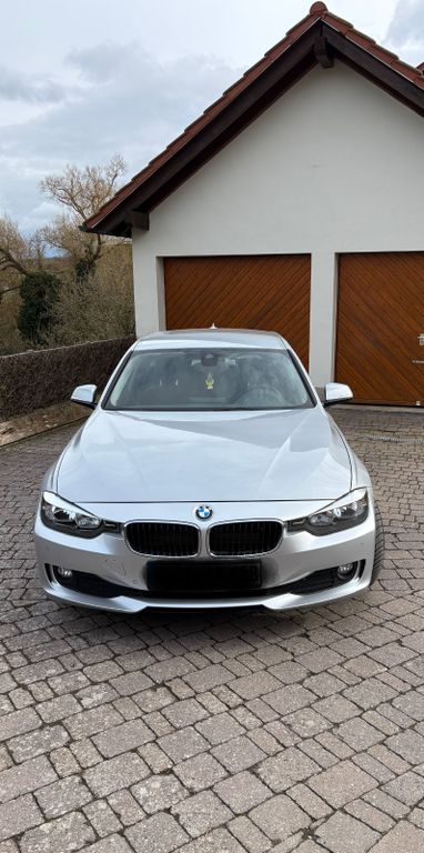Bild des Angebotes BMW 318d Touring -