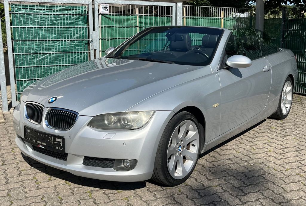 Bild des Angebotes BMW 325d Cabrio NAVI-TV-AHK-TIPTOP