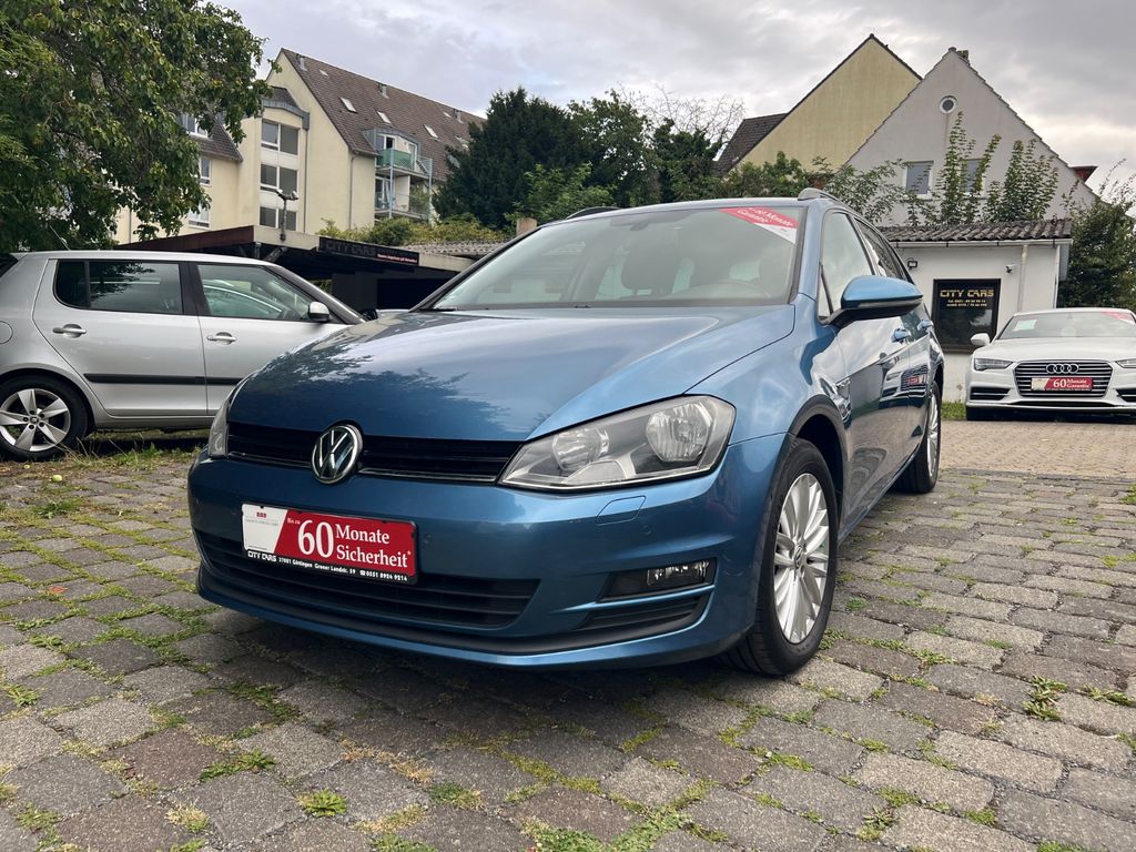 Bild des Angebotes Volkswagen Golf VII Variant Cup 1.6 TDI/ GSG Automatik/Navi