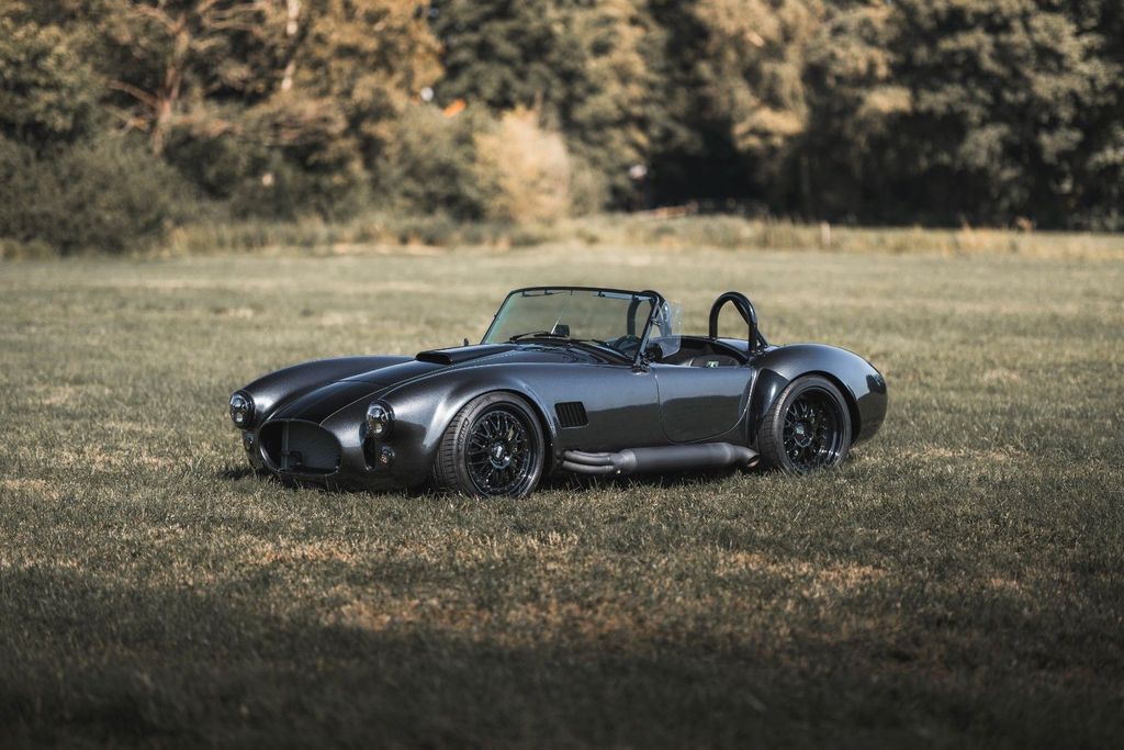 Bild des Angebotes AC CN COBRA 7.0l V8 ESP / ABS / LED / 1of1 / NEW
