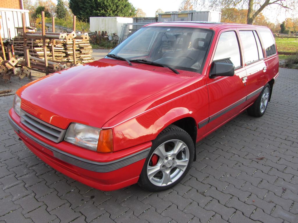 Bild des Angebotes Opel Kadett E Caravan 1.6 / 1.Hand / toller Zustand !