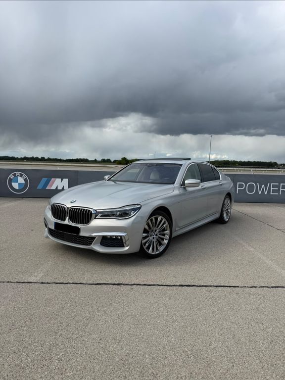 Bild des Angebotes BMW 750i xDrive Individual