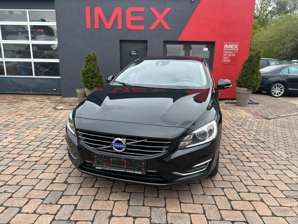 Bild des Angebotes Volvo V60 T6 2.4 Summum AWD Diesel/Elektr. Leder