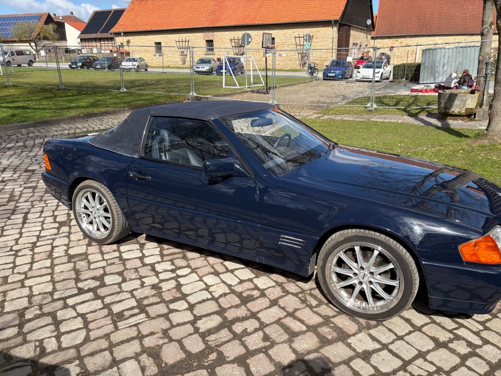 Bild des Angebotes Mercedes-Benz SL 300