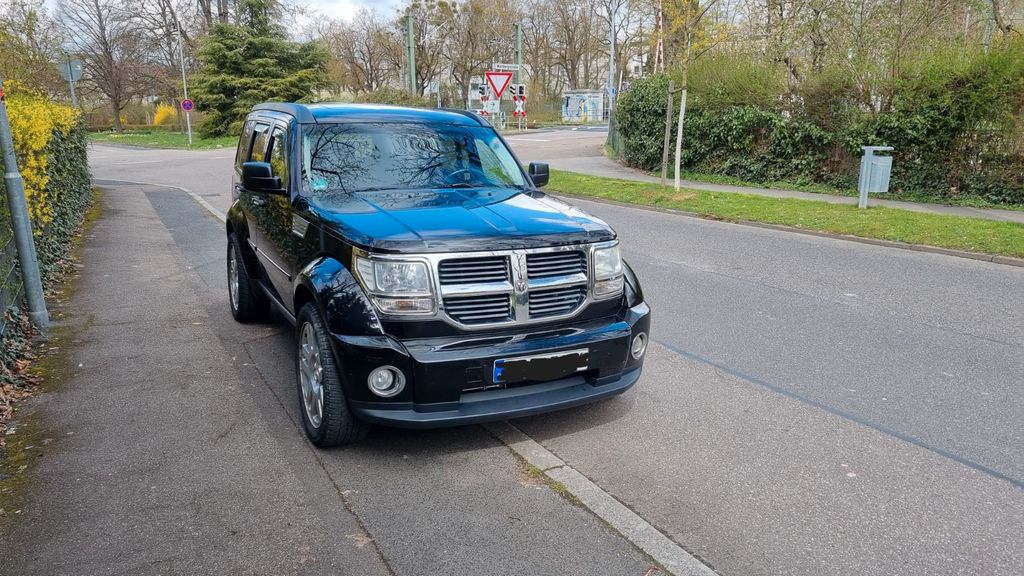 Bild des Angebotes Dodge Nitro SXT 2.8 CRD 4WD SXT