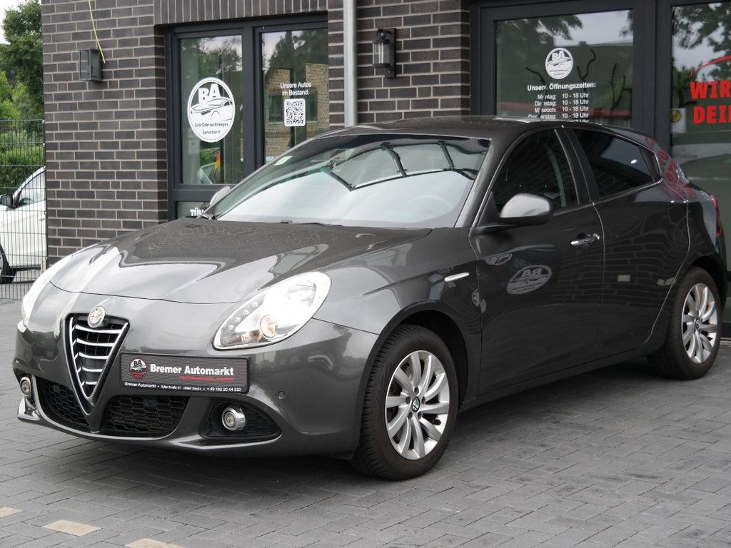Bild des Angebotes Alfa Romeo Giulietta Turismo*Automatik*Klima*SHZ*PDC*Xenon*