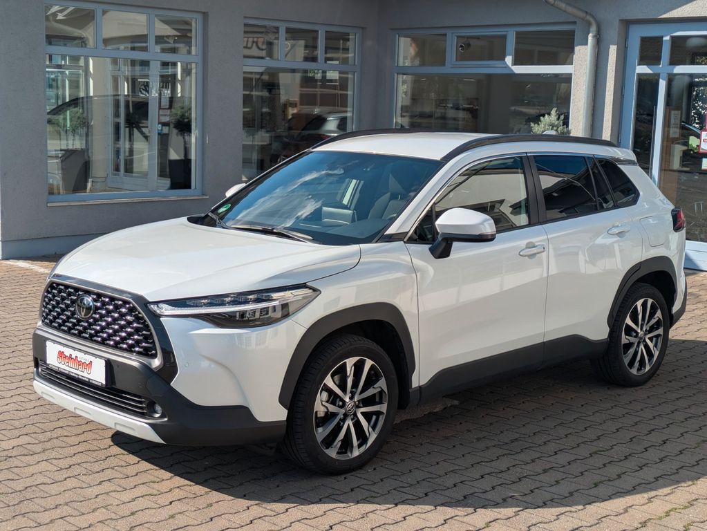 Bild des Angebotes Toyota Corolla Cross 2.0 Hybrid "Team Deutschland" 4x4