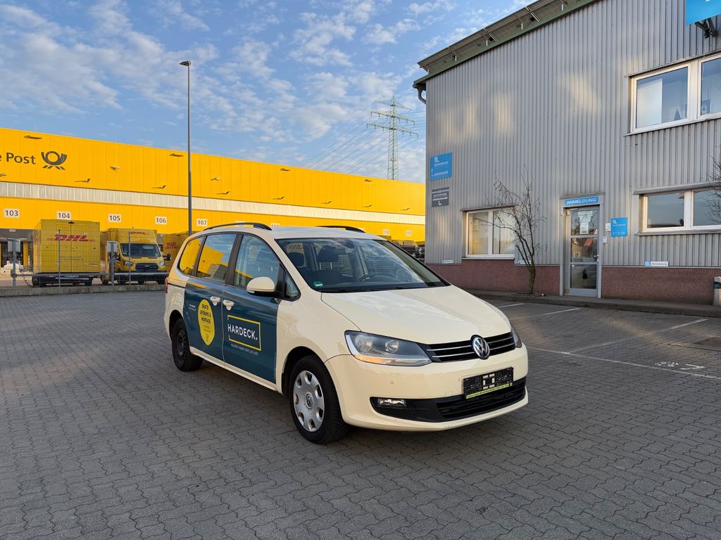 Bild des Angebotes Volkswagen Sharan 2.0 TDI DSG Trendline BMT 1. Hand