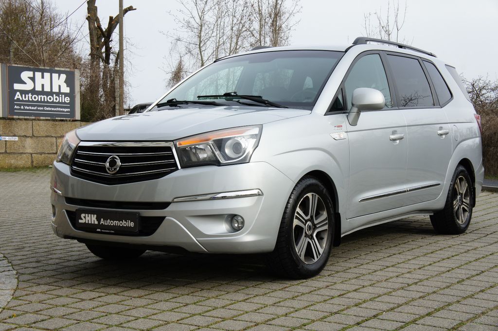 Bild des Angebotes Ssangyong Rodius 2.0 TD 4WD Autom Sapphire |1Hand! 7Sitze!