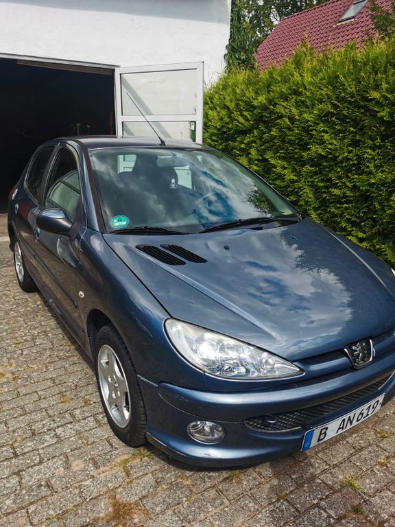 Bild des Angebotes Peugeot 206 Petit Filou Cool HDi eco 70 Petit Filou Cool