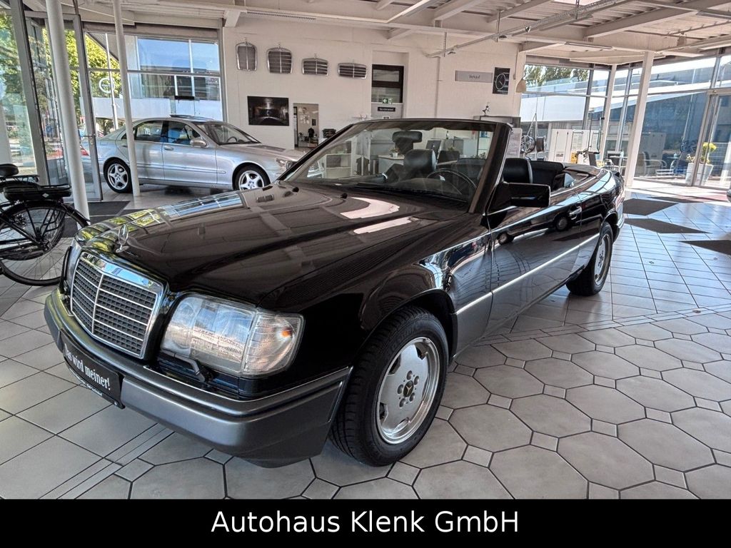 Bild des Angebotes Mercedes-Benz E 320 A124 Cabrio US Import Leder Memory Klima