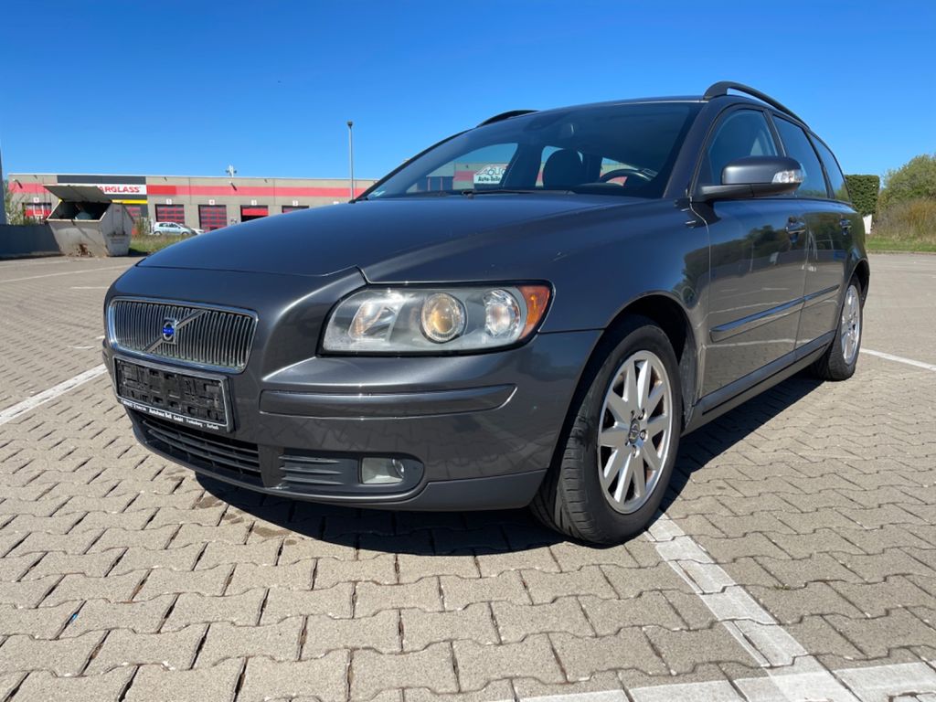 Bild des Angebotes Volvo V50 Kombi 2.4 Edition